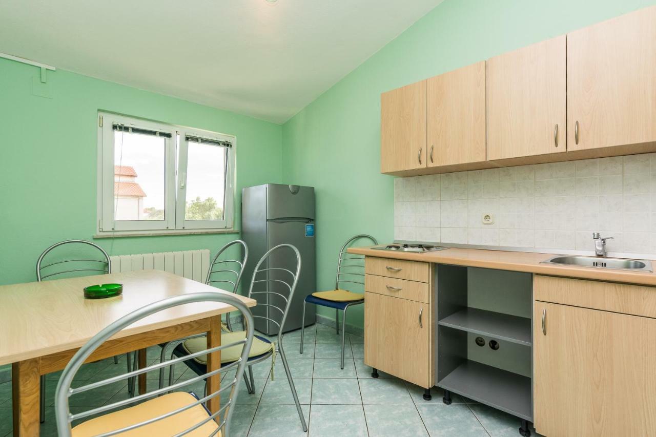 Apartmani Albi Zaton  Eksteriør bilde